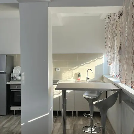 Ari Bulevardul Mamaia Apartmán Constanţa